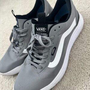 Vans Ultra Range Sneakers - Gray and White Athletic Shoes Men 10.5